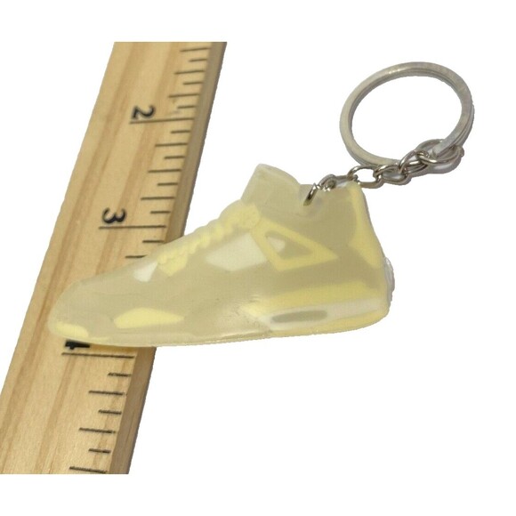 Sneaker Keychain Running Shoe Runner Keychain Brand New - Picture 4 of 5